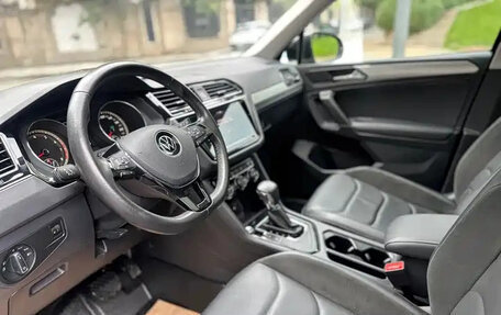 Volkswagen Tiguan II, 2021 год, 3 350 069 рублей, 13 фотография