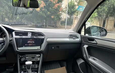 Volkswagen Tiguan II, 2021 год, 3 350 069 рублей, 19 фотография