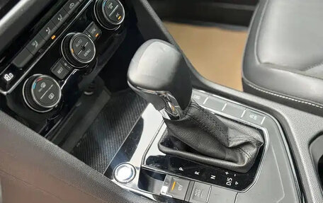 Volkswagen Tiguan II, 2021 год, 3 350 069 рублей, 18 фотография