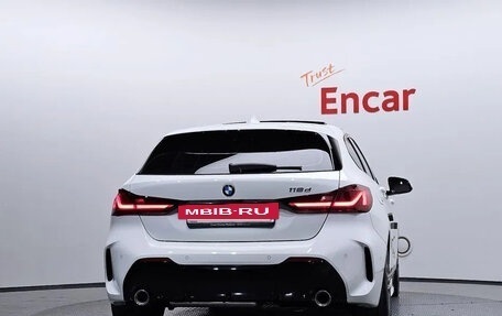 BMW 1 серия, 2022 год, 2 014 555 рублей, 4 фотография