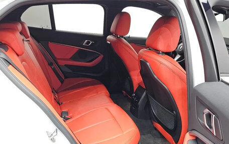 BMW 1 серия, 2022 год, 2 014 555 рублей, 19 фотография