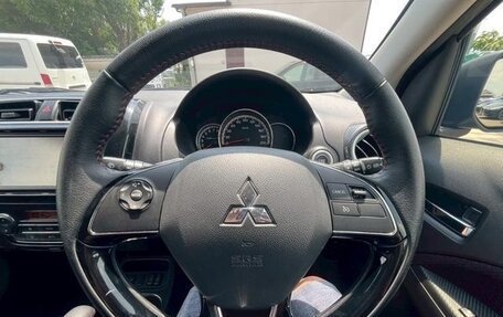 Mitsubishi Mirage VI рестайлинг, 2022 год, 770 000 рублей, 7 фотография