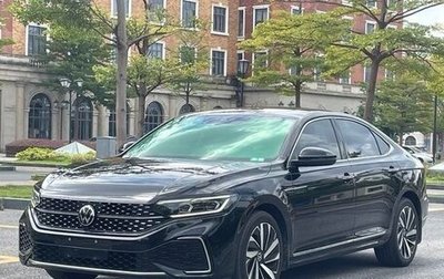 Volkswagen Passat B8 рестайлинг, 2021 год, 2 000 000 рублей, 1 фотография