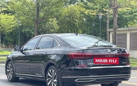 Volkswagen Passat B8 рестайлинг, 2021 год, 2 000 000 рублей, 4 фотография