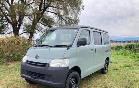 Toyota Lite Ace VI, 2020 год, 1 555 111 рублей, 1 фотография