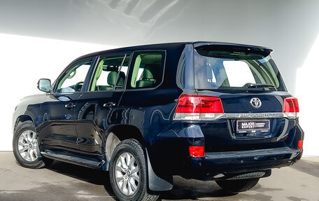 Toyota Land Cruiser 200, 2015 год, 5 325 000 рублей, 7 фотография