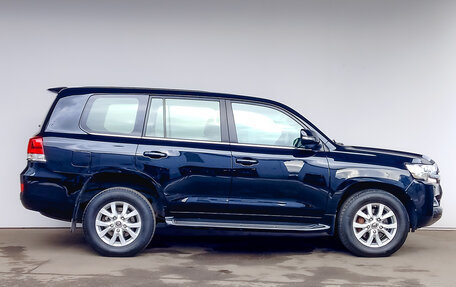 Toyota Land Cruiser 200, 2015 год, 5 325 000 рублей, 4 фотография