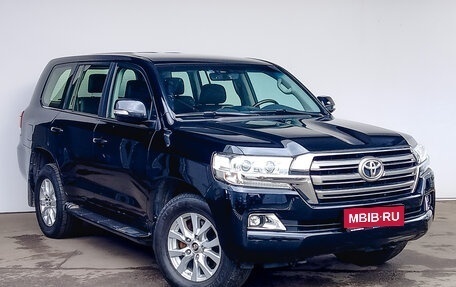 Toyota Land Cruiser 200, 2015 год, 5 325 000 рублей, 3 фотография