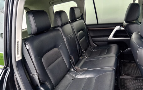 Toyota Land Cruiser 200, 2015 год, 5 325 000 рублей, 18 фотография