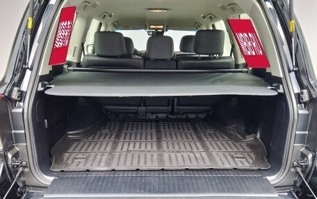 Toyota Land Cruiser 200, 2015 год, 5 325 000 рублей, 10 фотография