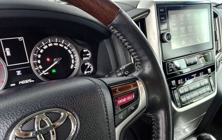 Toyota Land Cruiser 200, 2015 год, 5 325 000 рублей, 25 фотография