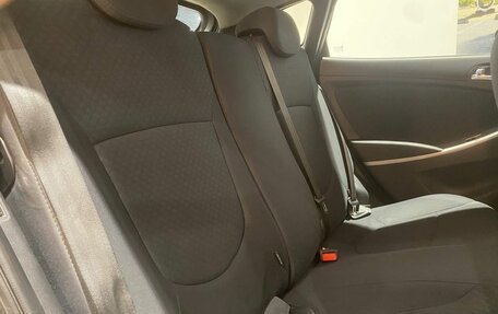 Hyundai Solaris II рестайлинг, 2013 год, 798 000 рублей, 17 фотография