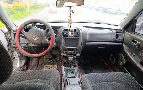 Hyundai Sonata IV рестайлинг, 2004 год, 180 000 рублей, 5 фотография