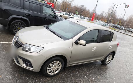 Renault Sandero II рестайлинг, 2019 год, 950 000 рублей, 3 фотография