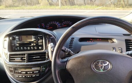 Toyota Estima III рестайлинг -2, 2005 год, 750 000 рублей, 10 фотография