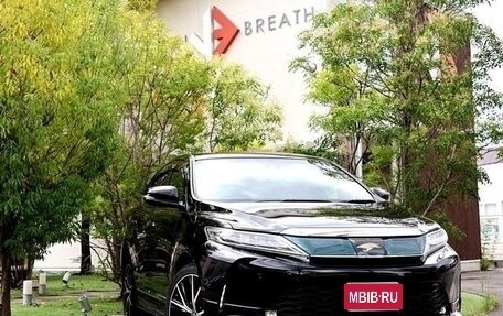 Toyota Harrier, 2020 год, 2 150 000 рублей, 1 фотография