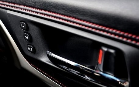 Toyota Harrier, 2020 год, 2 150 000 рублей, 21 фотография