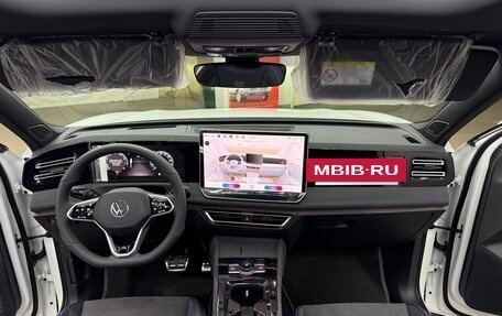 Volkswagen Tiguan, 2025 год, 4 900 000 рублей, 27 фотография