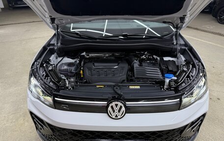 Volkswagen Tiguan, 2025 год, 4 900 000 рублей, 39 фотография