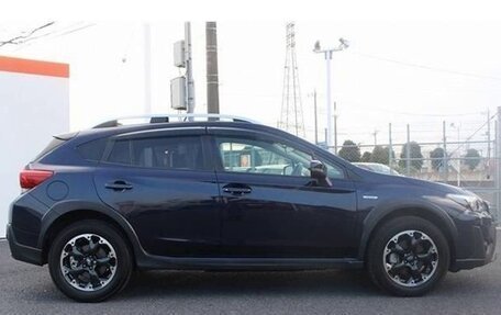 Subaru XV II, 2022 год, 1 530 000 рублей, 5 фотография