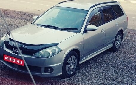 Nissan Wingroad III, 2001 год, 577 000 рублей, 1 фотография