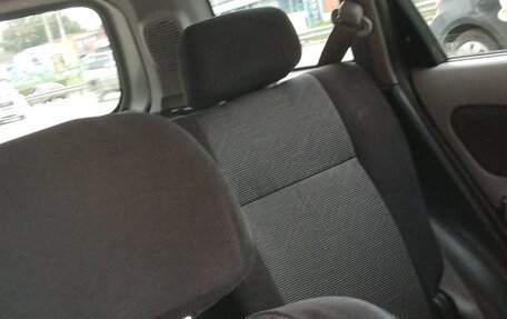 Nissan Wingroad III, 2001 год, 577 000 рублей, 22 фотография