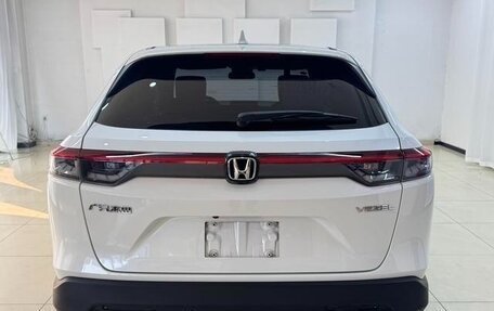 Honda Vezel, 2022 год, 1 624 000 рублей, 5 фотография