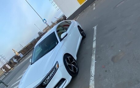 Honda Accord IX рестайлинг, 2019 год, 2 280 000 рублей, 4 фотография