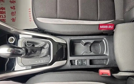 Volkswagen T-Roc I, 2022 год, 1 830 000 рублей, 16 фотография