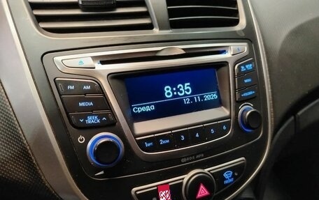 Hyundai Solaris II рестайлинг, 2016 год, 899 000 рублей, 11 фотография