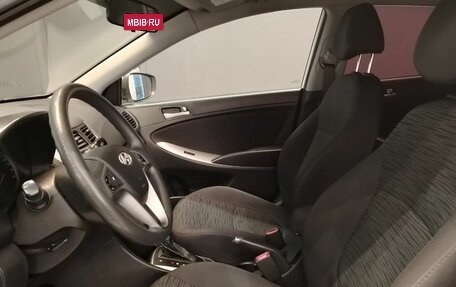 Hyundai Solaris II рестайлинг, 2016 год, 899 000 рублей, 10 фотография