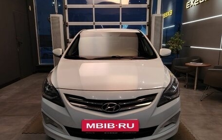 Hyundai Solaris II рестайлинг, 2016 год, 899 000 рублей, 2 фотография