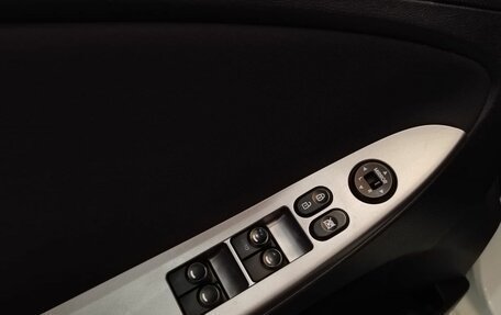 Hyundai Solaris II рестайлинг, 2016 год, 899 000 рублей, 25 фотография