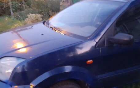 Ford Fusion I, 2003 год, 140 000 рублей, 5 фотография