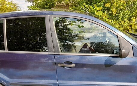 Ford Fusion I, 2003 год, 140 000 рублей, 16 фотография