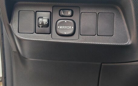 Toyota Auris II, 2008 год, 590 000 рублей, 10 фотография