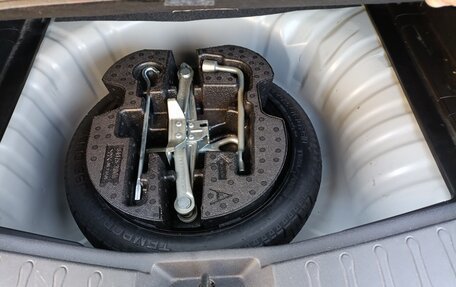 Nissan Note II рестайлинг, 2015 год, 879 000 рублей, 24 фотография