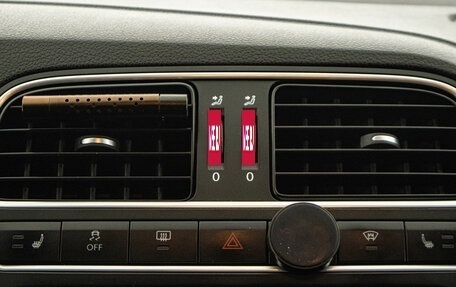 Volkswagen Polo VI (EU Market), 2012 год, 849 000 рублей, 18 фотография