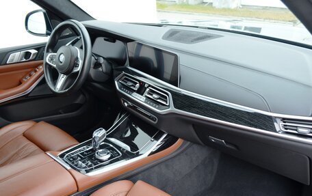 BMW X7, 2019 год, 9 000 000 рублей, 11 фотография