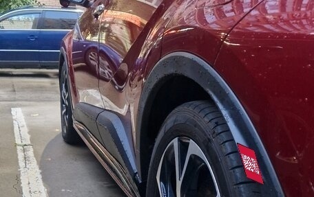 Toyota C-HR I рестайлинг, 2018 год, 2 499 900 рублей, 13 фотография