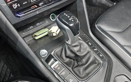 Volkswagen Tiguan II, 2022 год, 3 470 000 рублей, 11 фотография