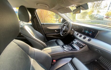 Mercedes-Benz E-Класс, 2021 год, 2 599 000 рублей, 11 фотография