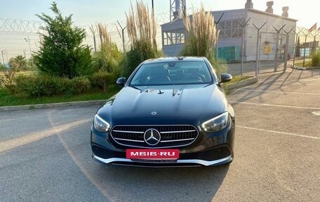 Mercedes-Benz E-Класс, 2021 год, 2 599 000 рублей, 4 фотография