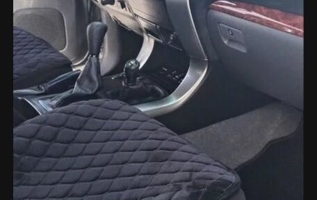 Toyota Land Cruiser Prado 120 рестайлинг, 2004 год, 1 850 000 рублей, 2 фотография