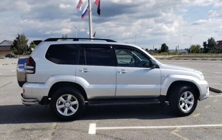 Toyota Land Cruiser Prado 120 рестайлинг, 2004 год, 1 850 000 рублей, 6 фотография