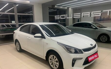 KIA Rio IV, 2018 год, 1 620 000 рублей, 3 фотография