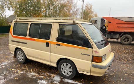 Mitsubishi L300 II, 1988 год, 225 000 рублей, 1 фотография