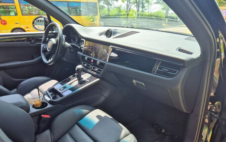 Porsche Macan I рестайлинг, 2022 год, 7 800 000 рублей, 8 фотография