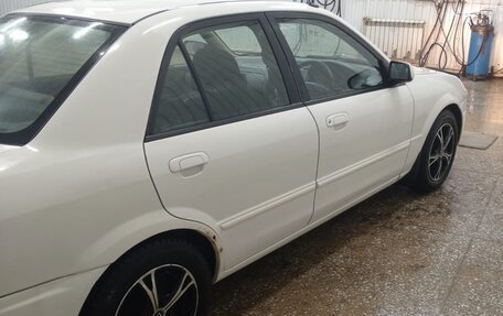 Mazda Familia, 1999 год, 320 000 рублей, 2 фотография