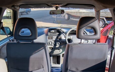 Toyota Raum I, 1998 год, 350 000 рублей, 10 фотография